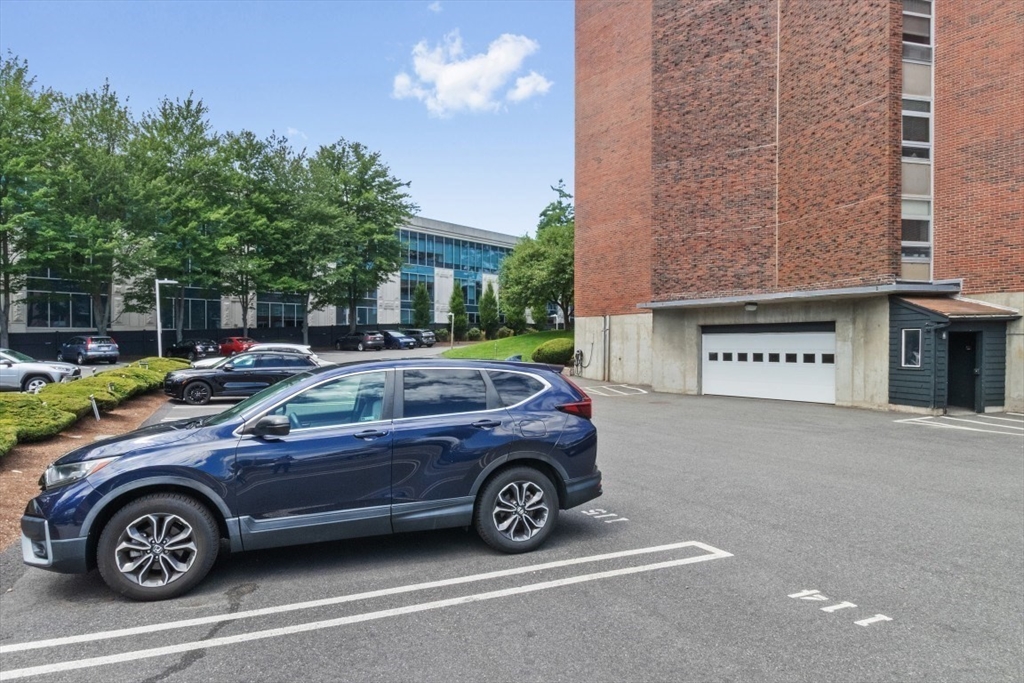 280 Boylston St # 713