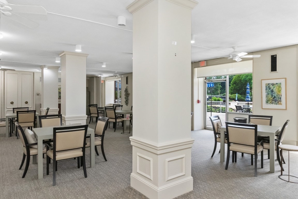280 Boylston St # 713