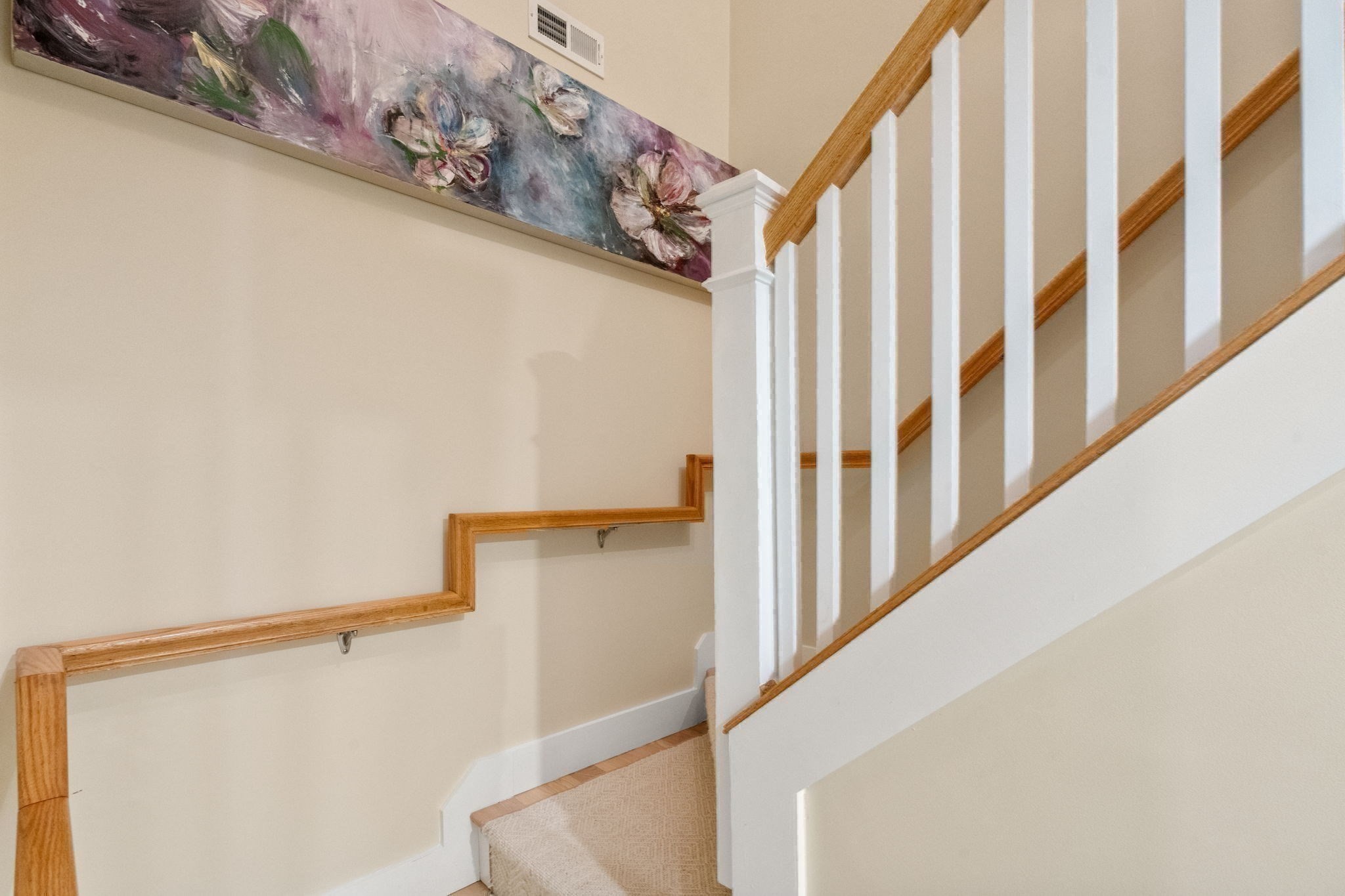 14 Brook Ave # 2