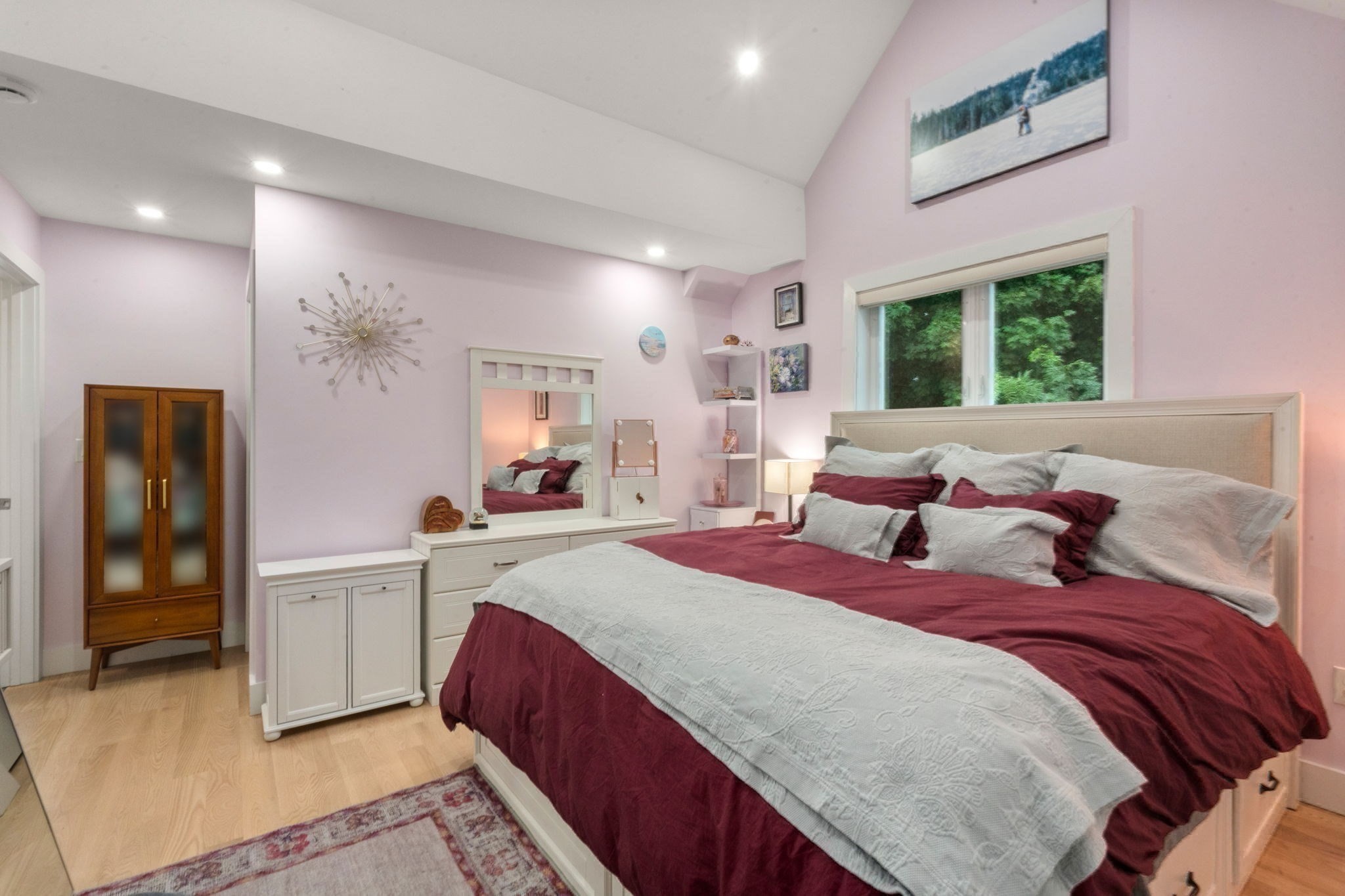 14 Brook Ave # 2