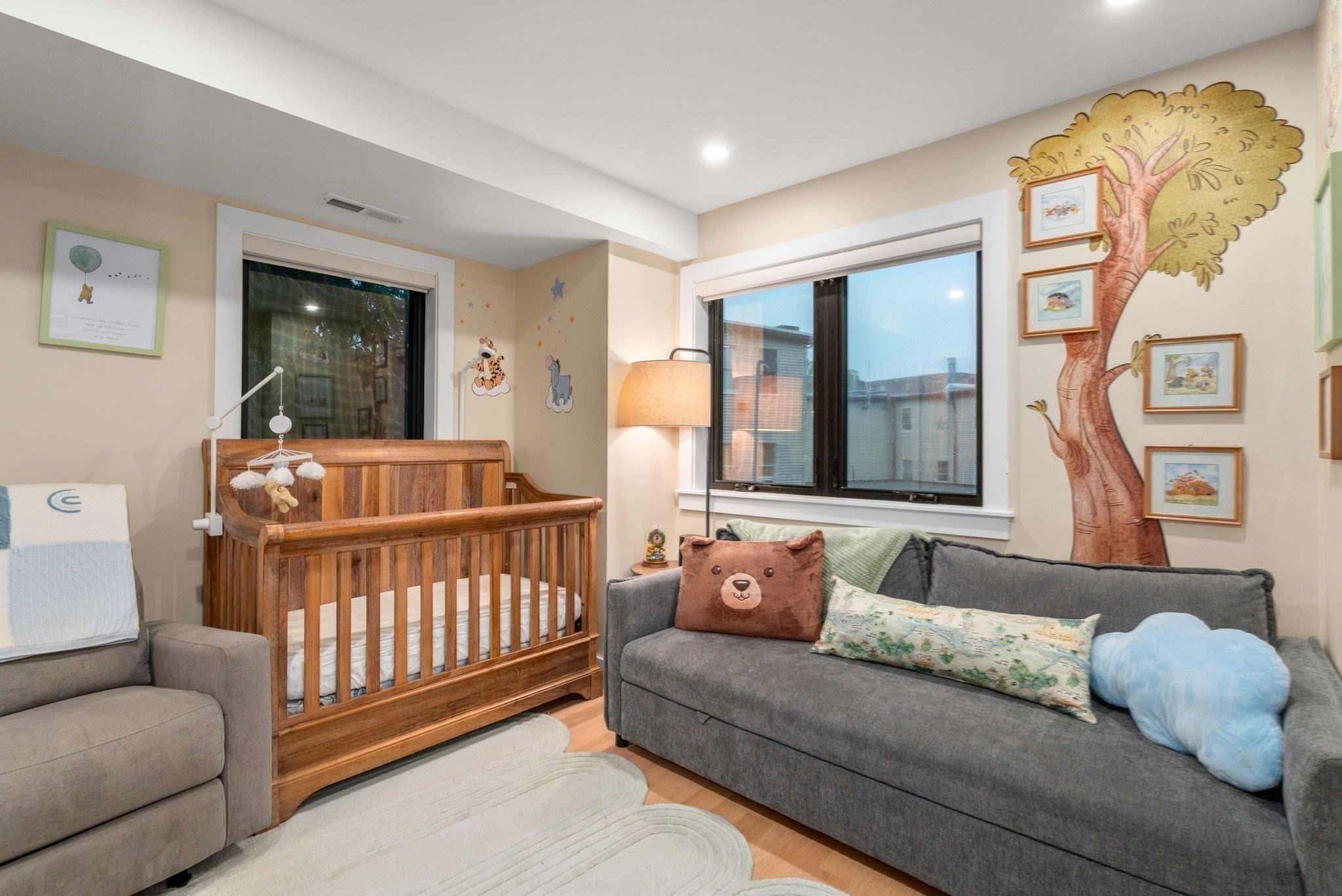 14 Brook Ave # 2