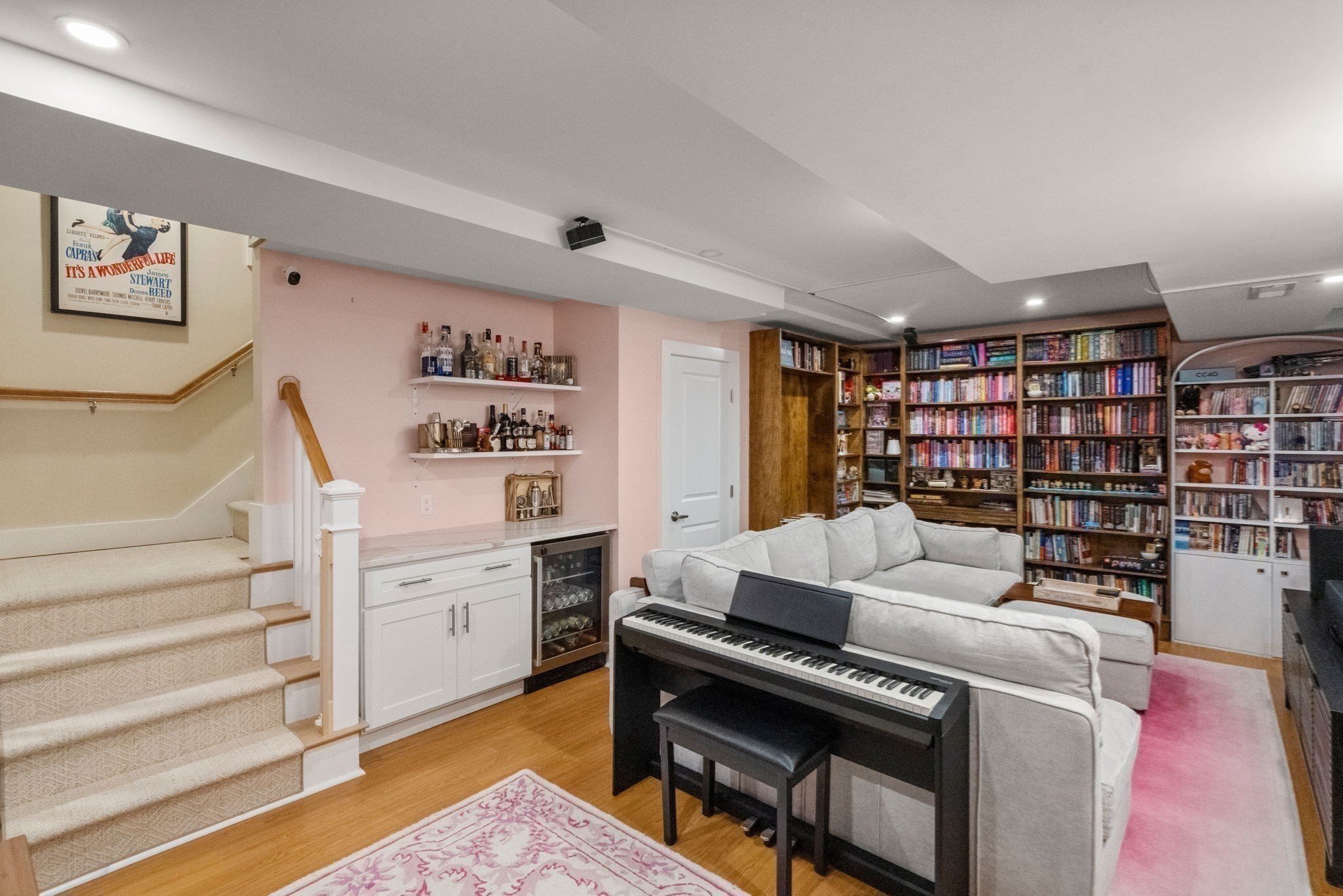 14 Brook Ave # 2