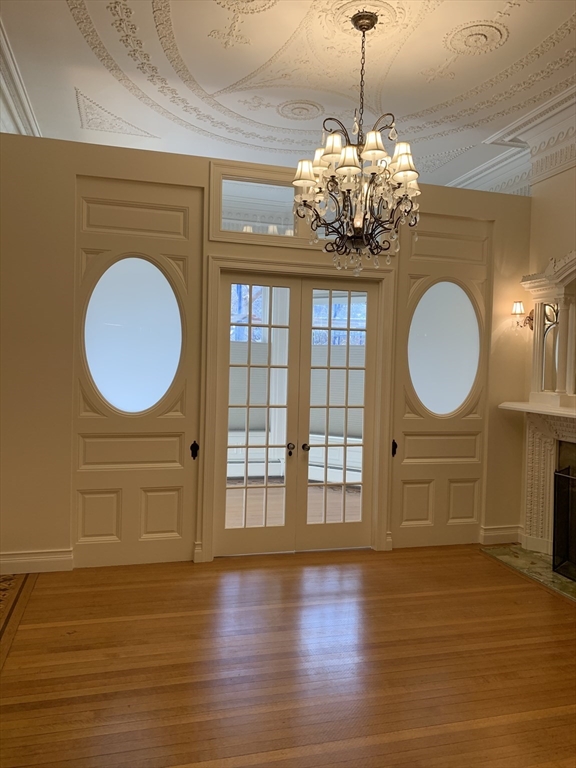 325 Commonwealth Avenue # 3