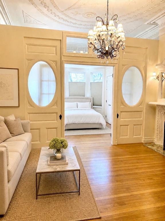 325 Commonwealth Avenue # 3