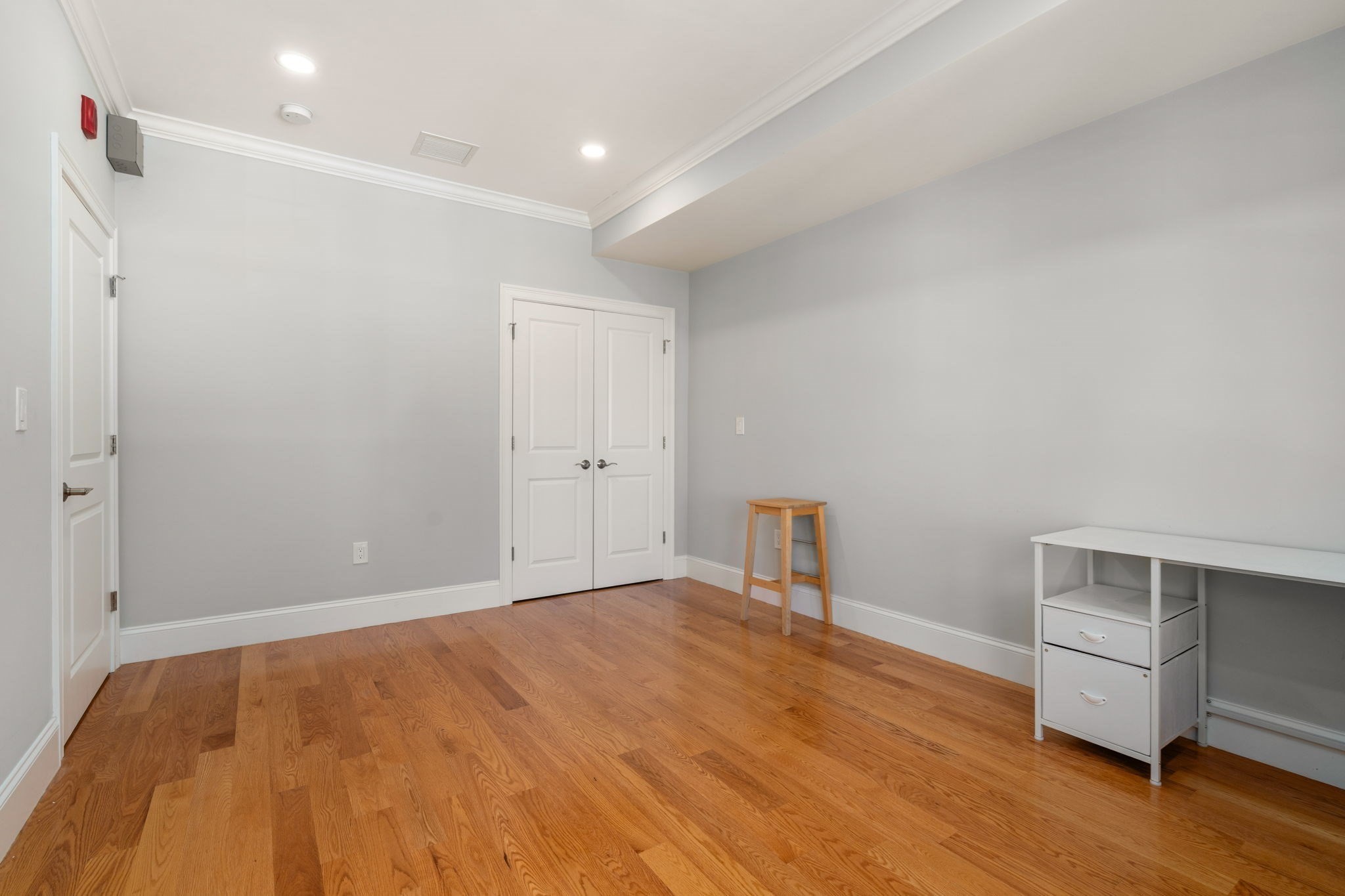 140 Main St Unit: E