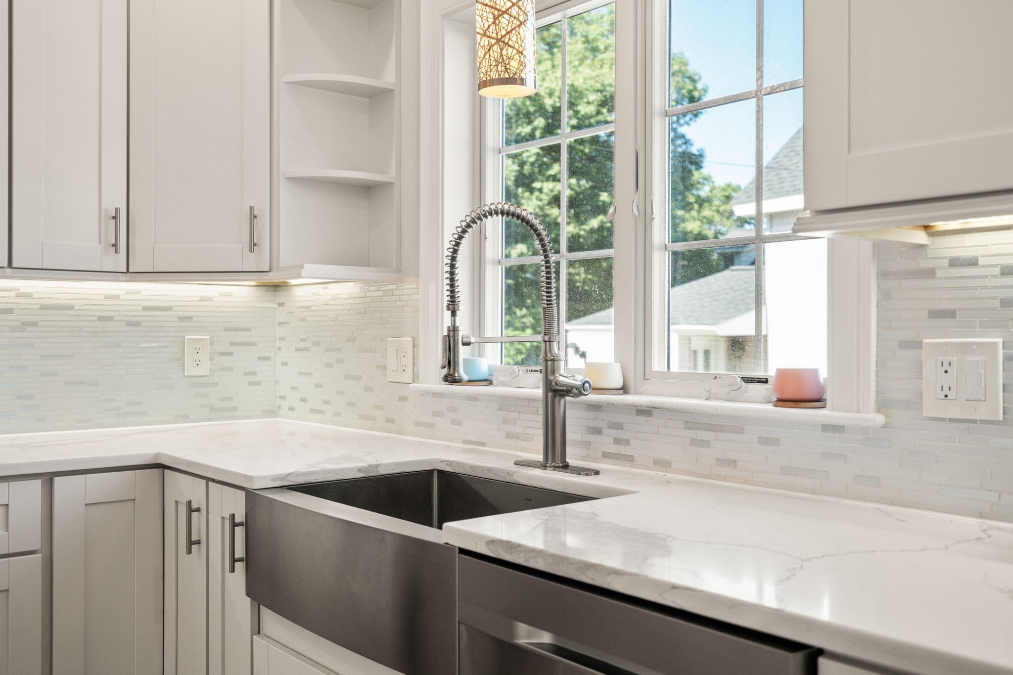 140 Main St Unit: E