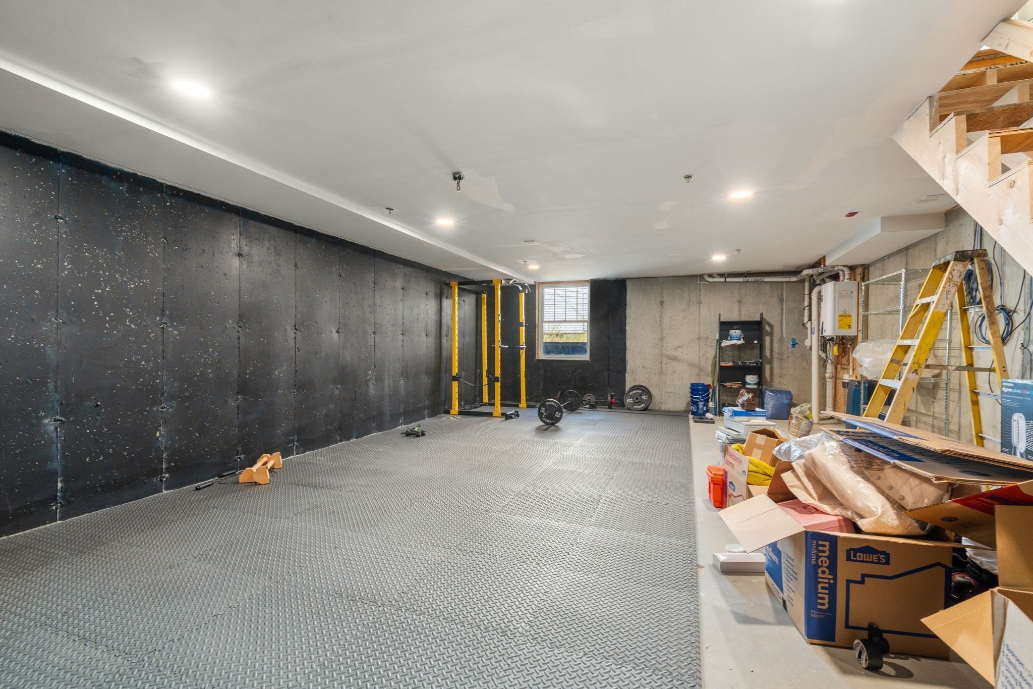 140 Main St Unit: E