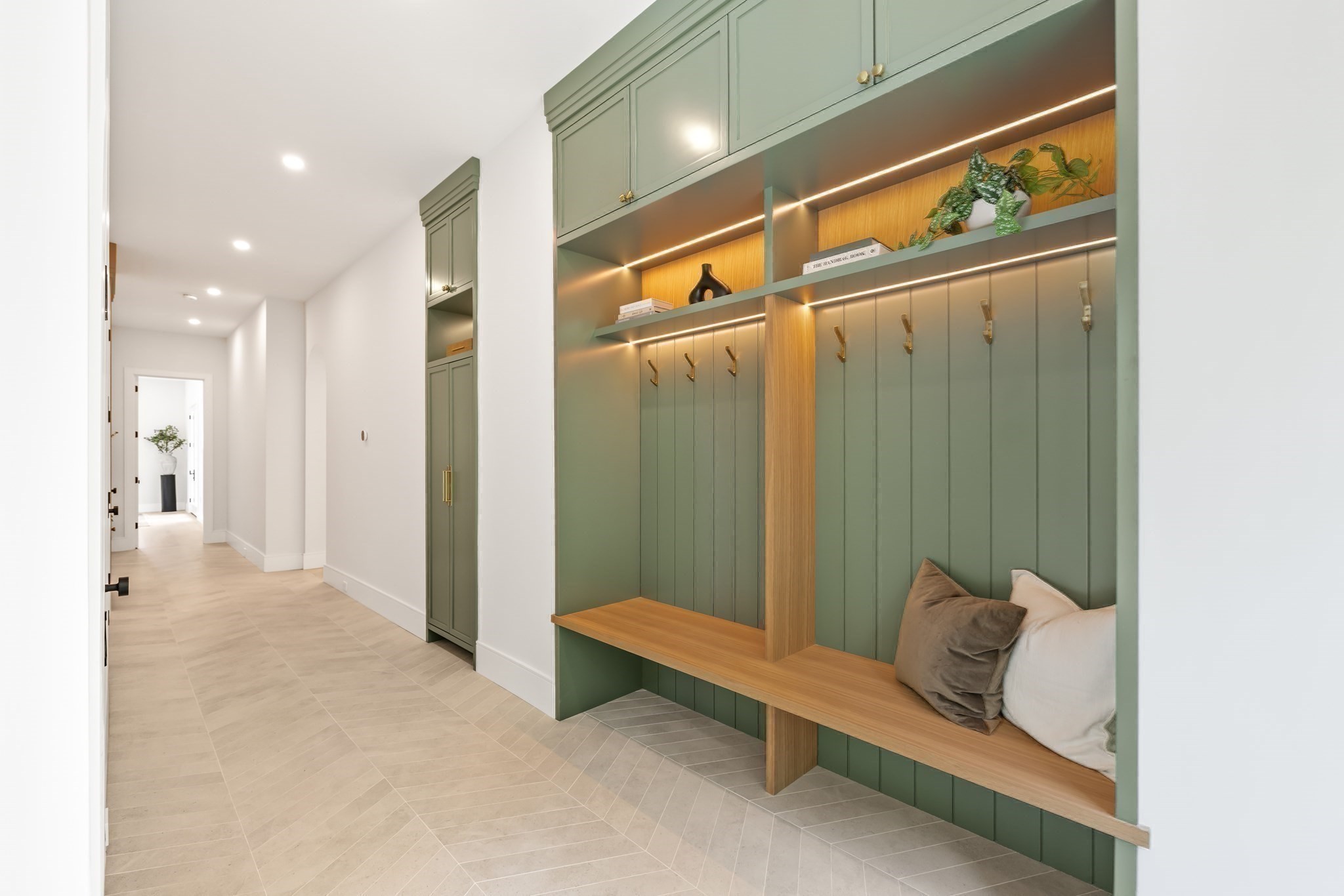 101 Alban Rd