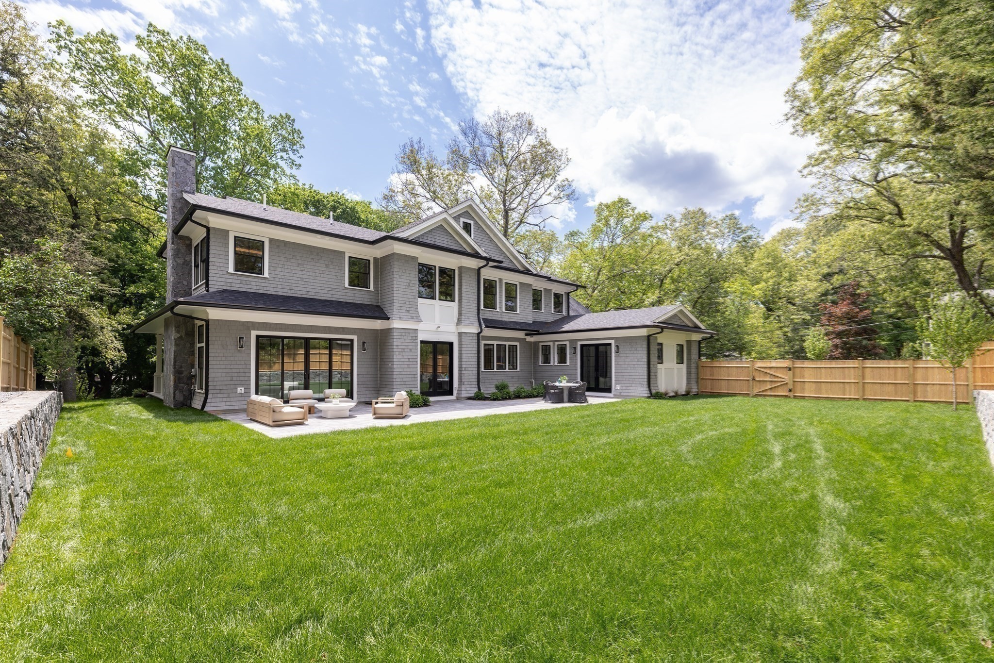 101 Alban Rd