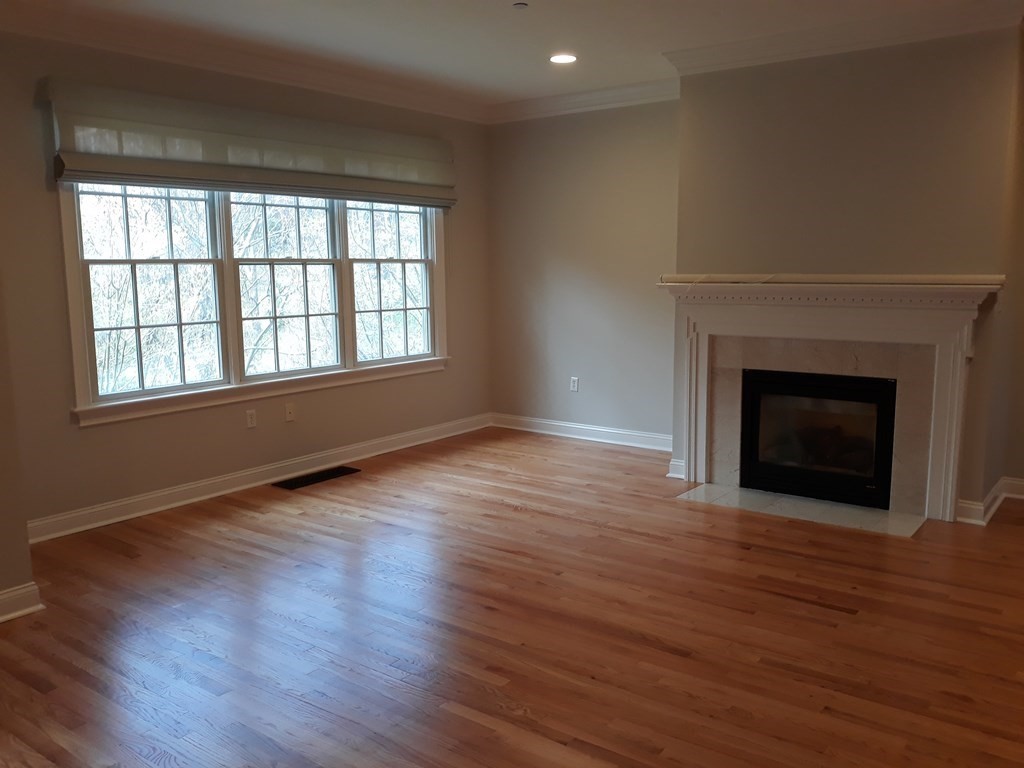 344 Boylston Street # B