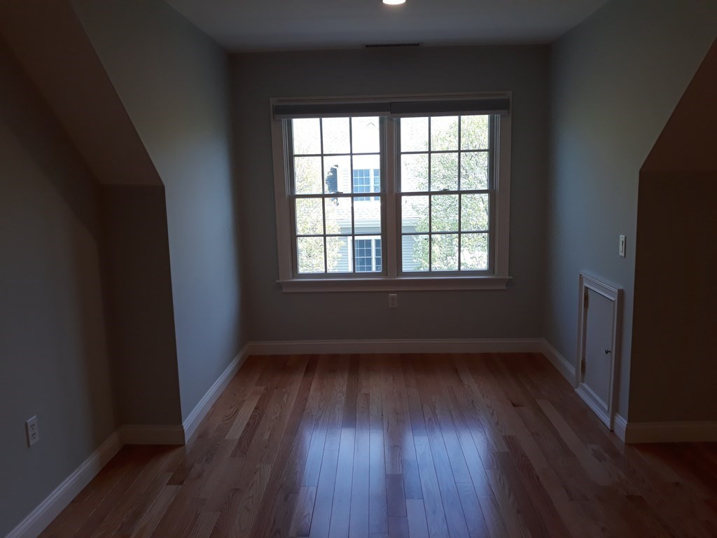 344 Boylston Street # B