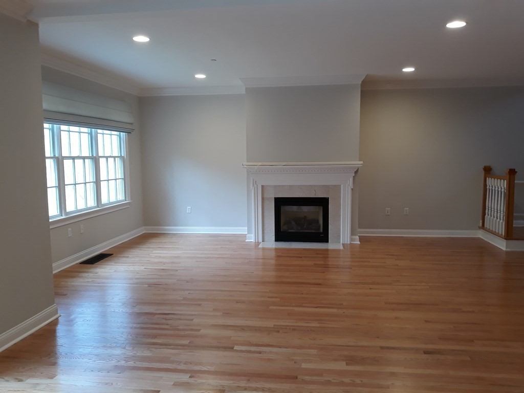344 Boylston Street # B