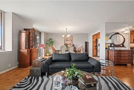 280 Boylston Street # 908