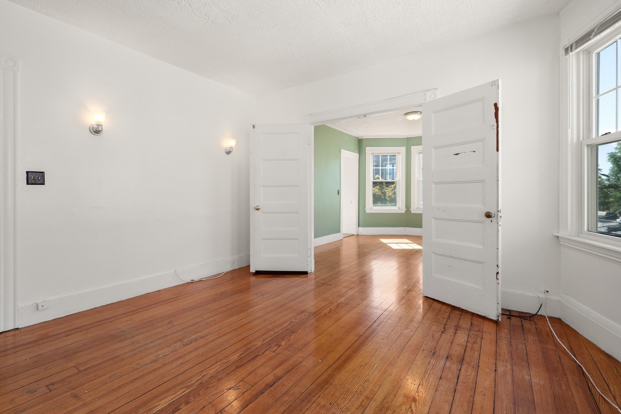 83 Francis St # 5