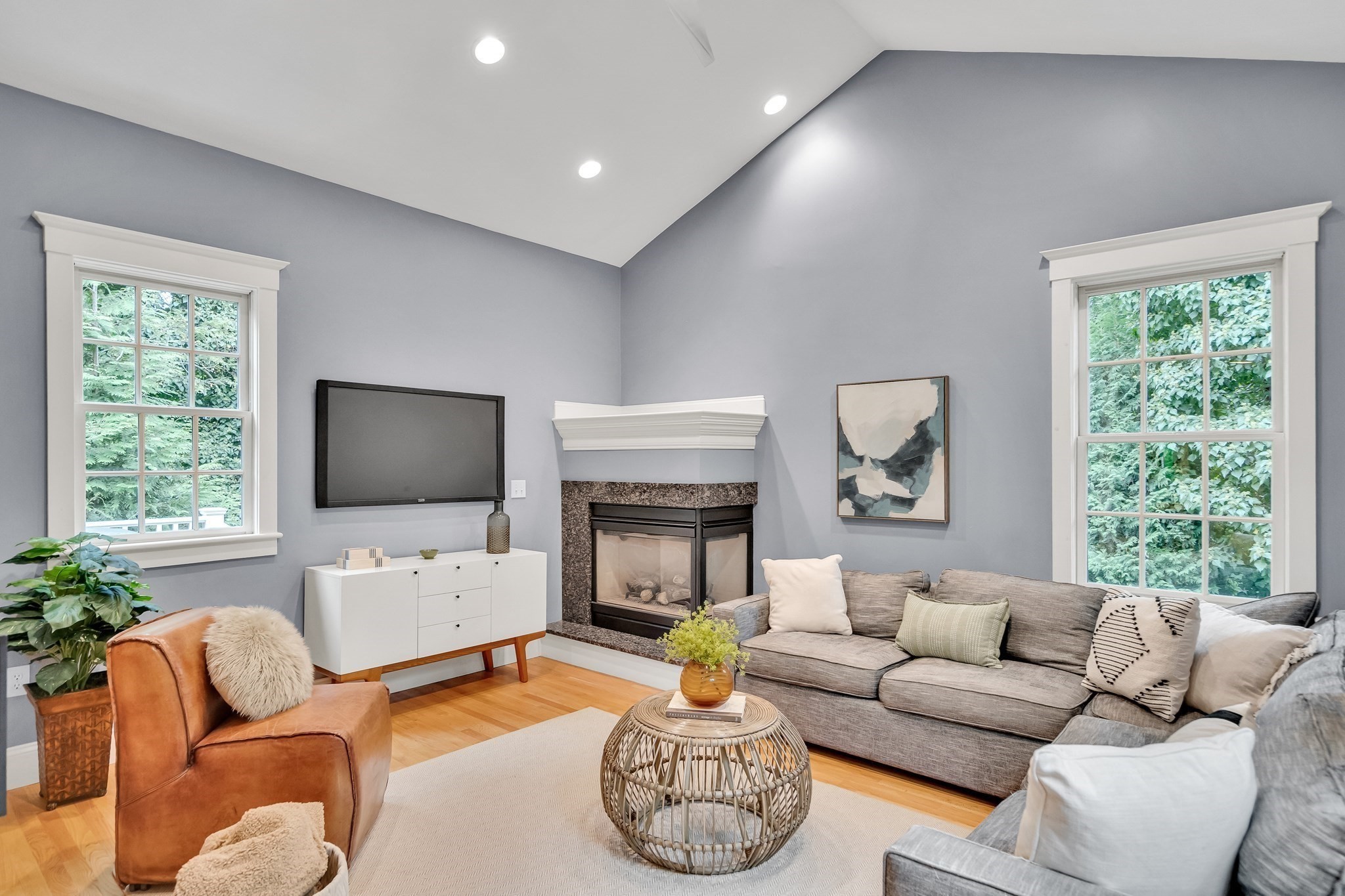3 Davis Avenue