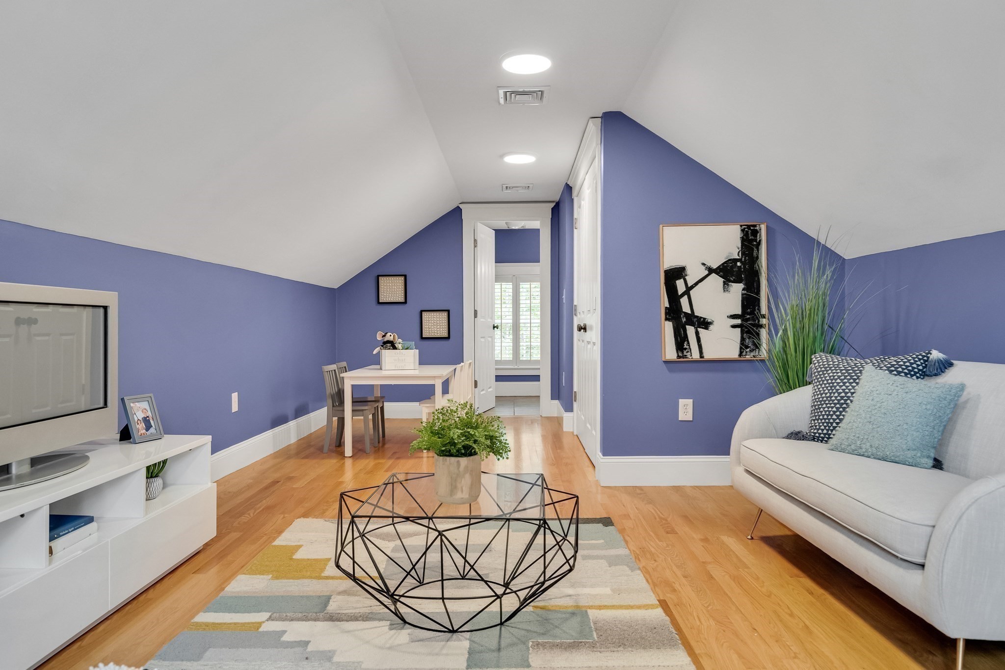 3 Davis Avenue