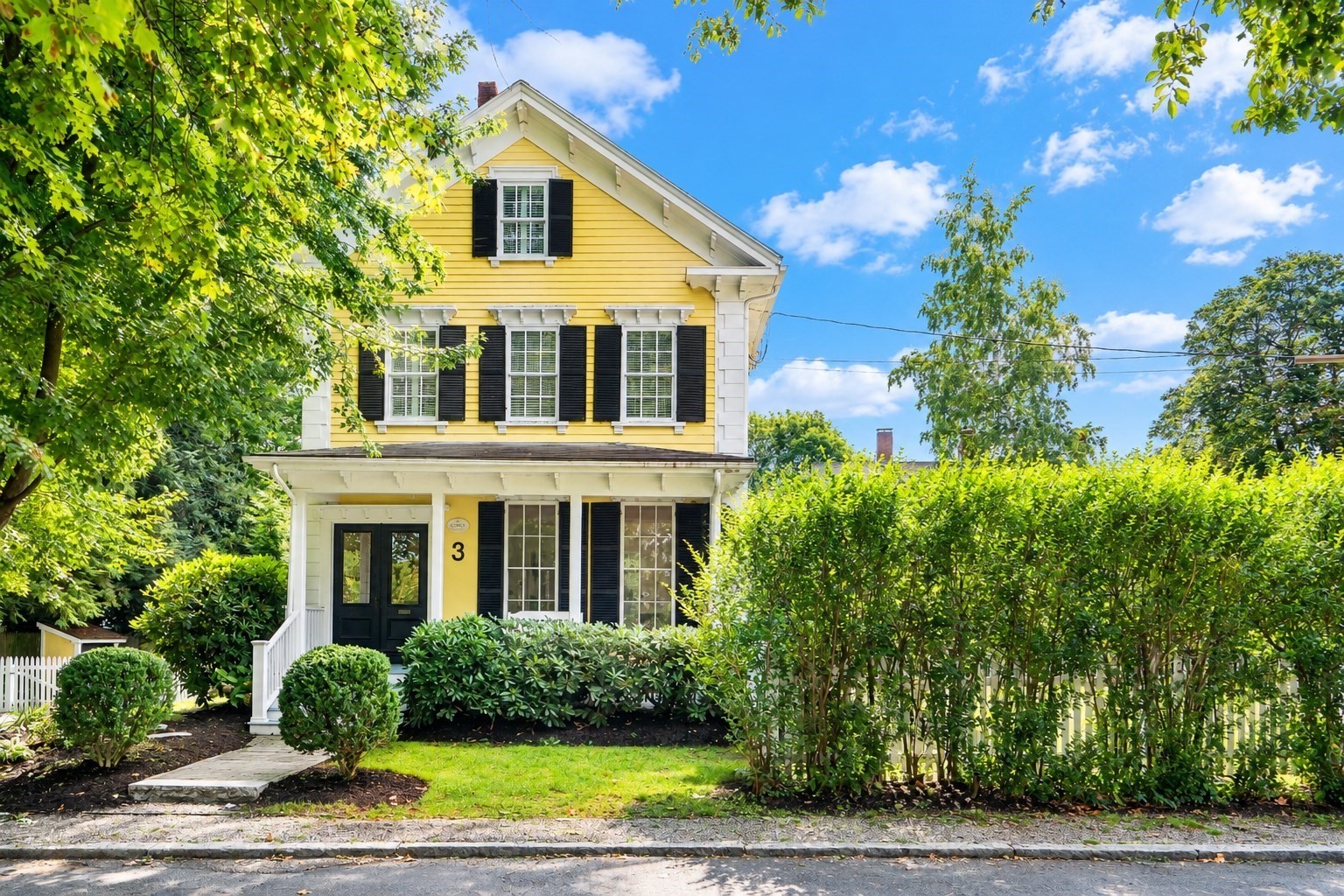 3 Davis Avenue