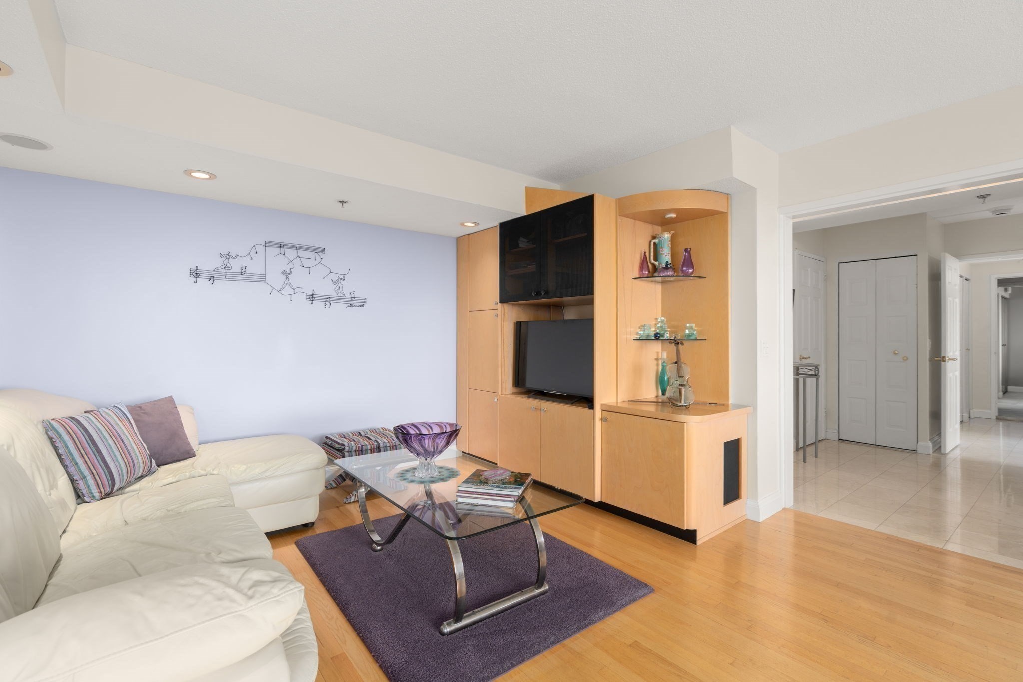 250 Hammond Pond Parkway # 1611N