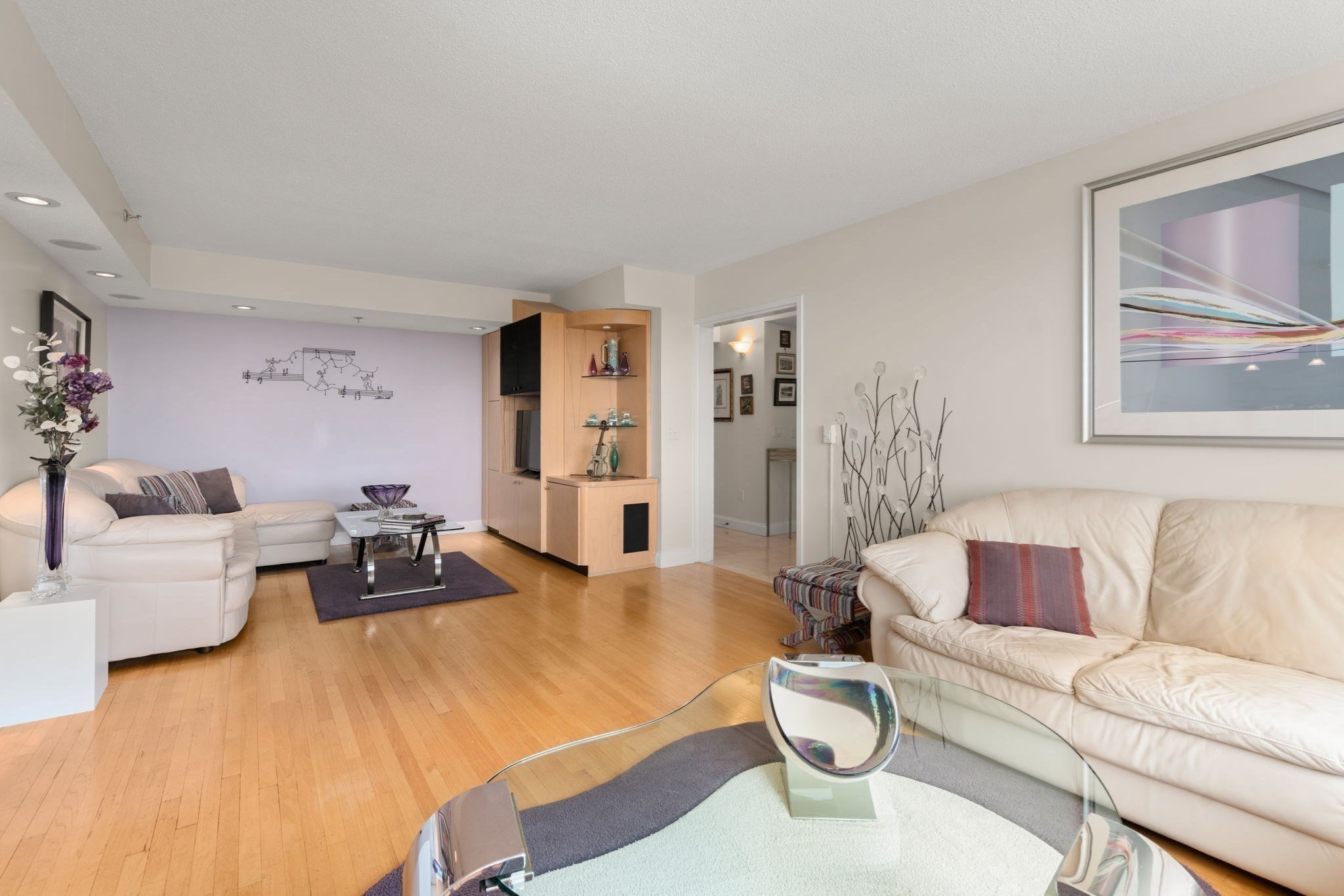250 Hammond Pond Parkway # 1611N