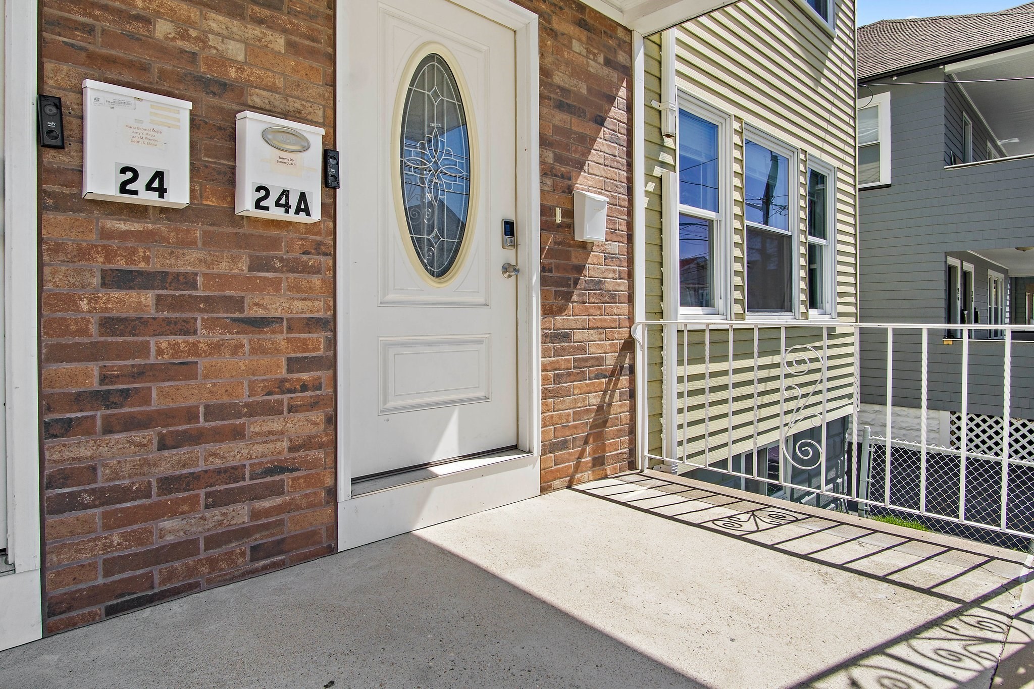 24 Englewood Ave # 24A