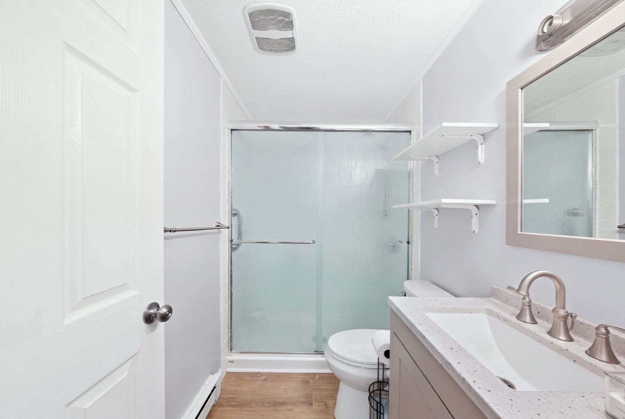 53 Olde Colonial Dr # 6