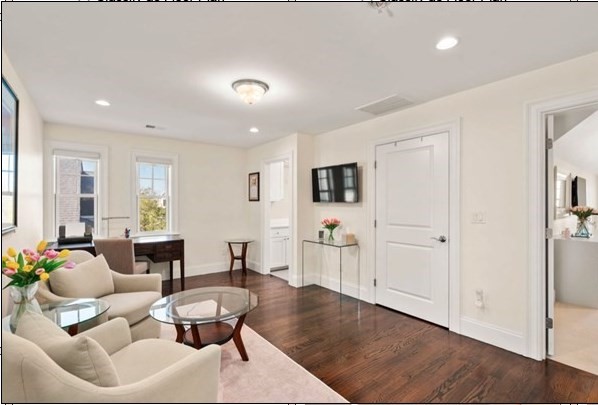 41 Lillian Way # 41