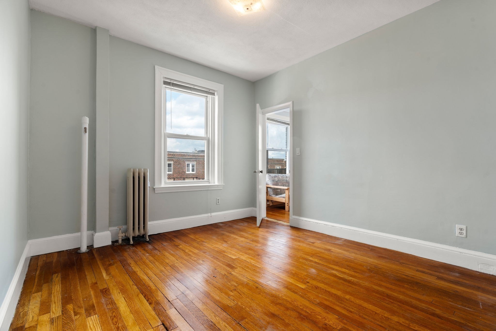 61 Thatcher St # 5A