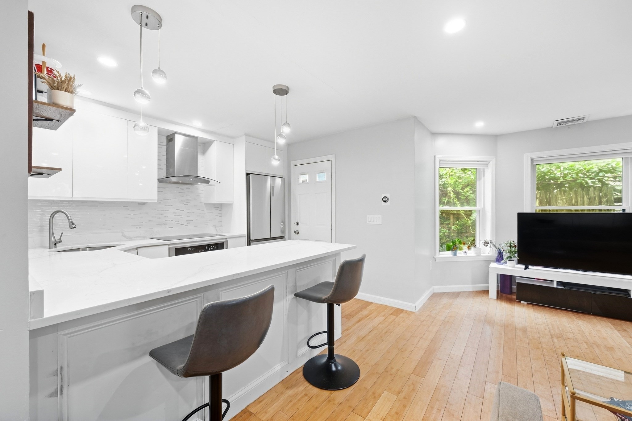 336 Adams Street # 6