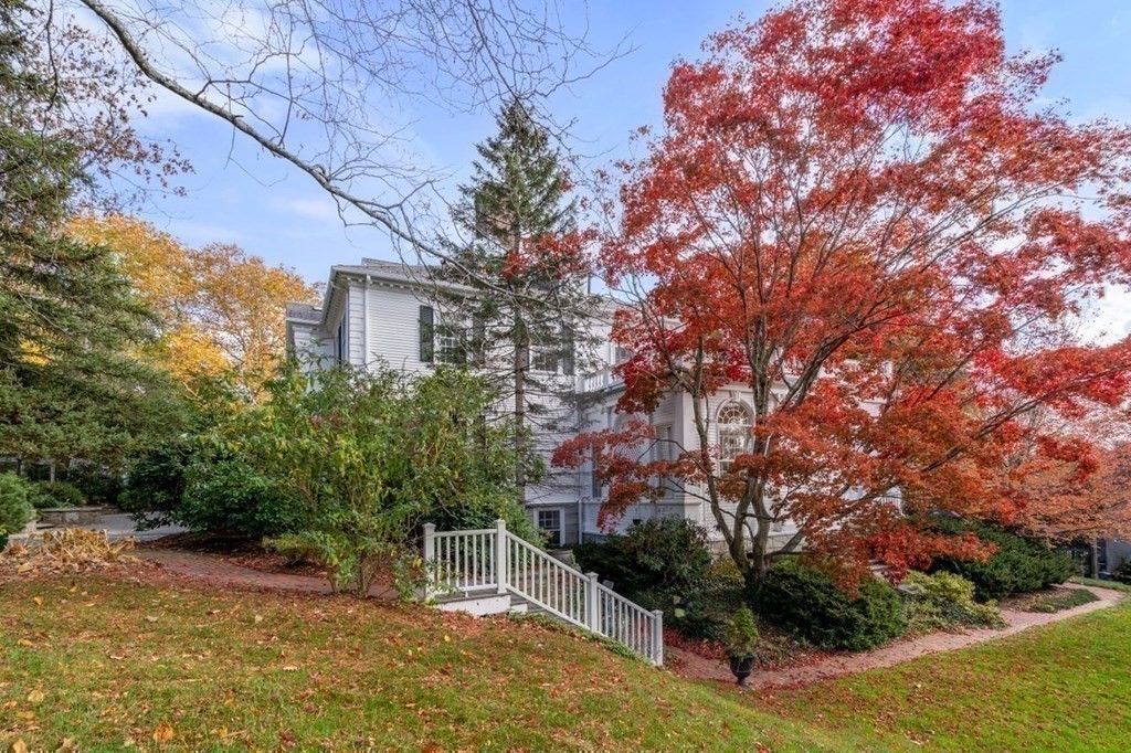 15 Catlin Road