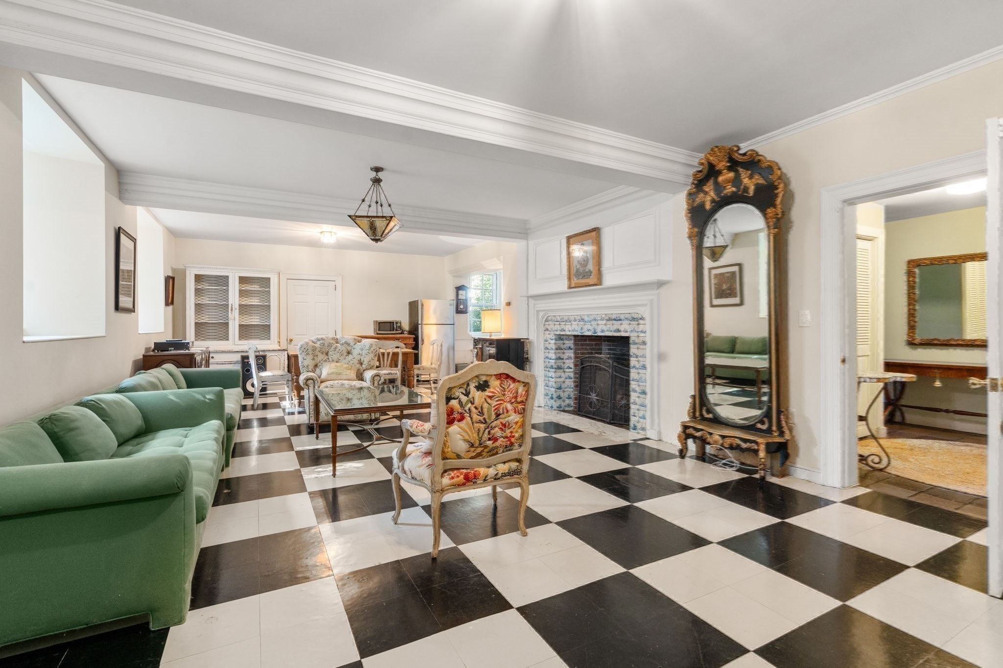 15 Catlin Road