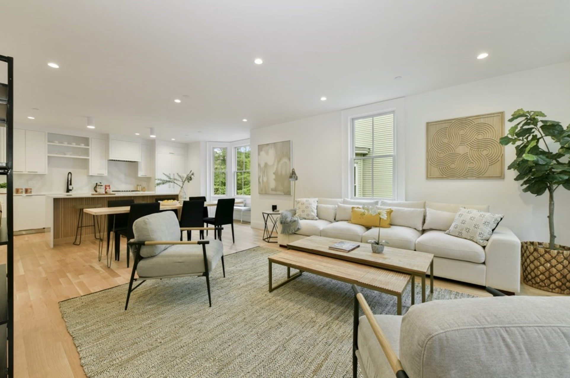 15 Pleasant St # 1