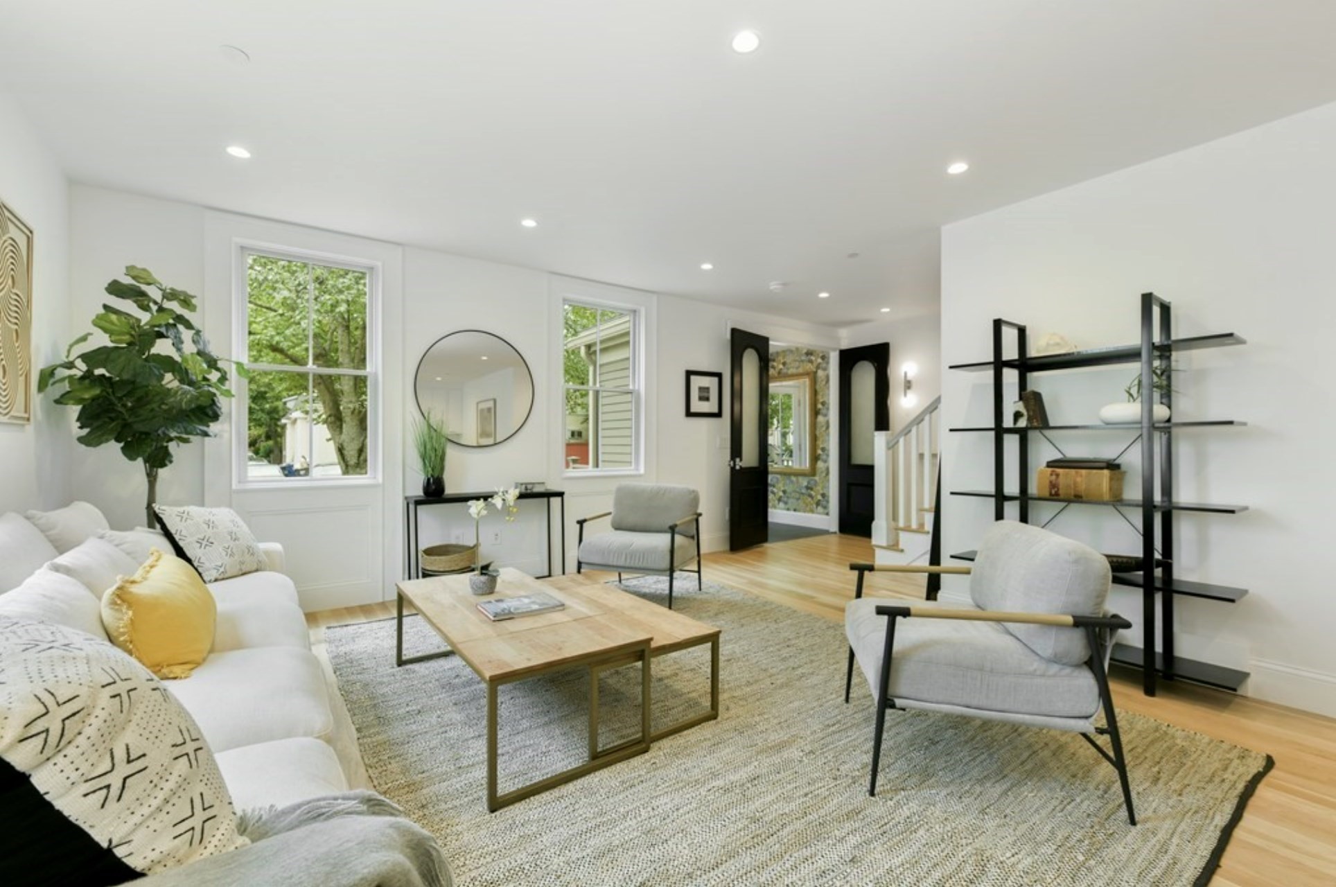 15 Pleasant St # 1