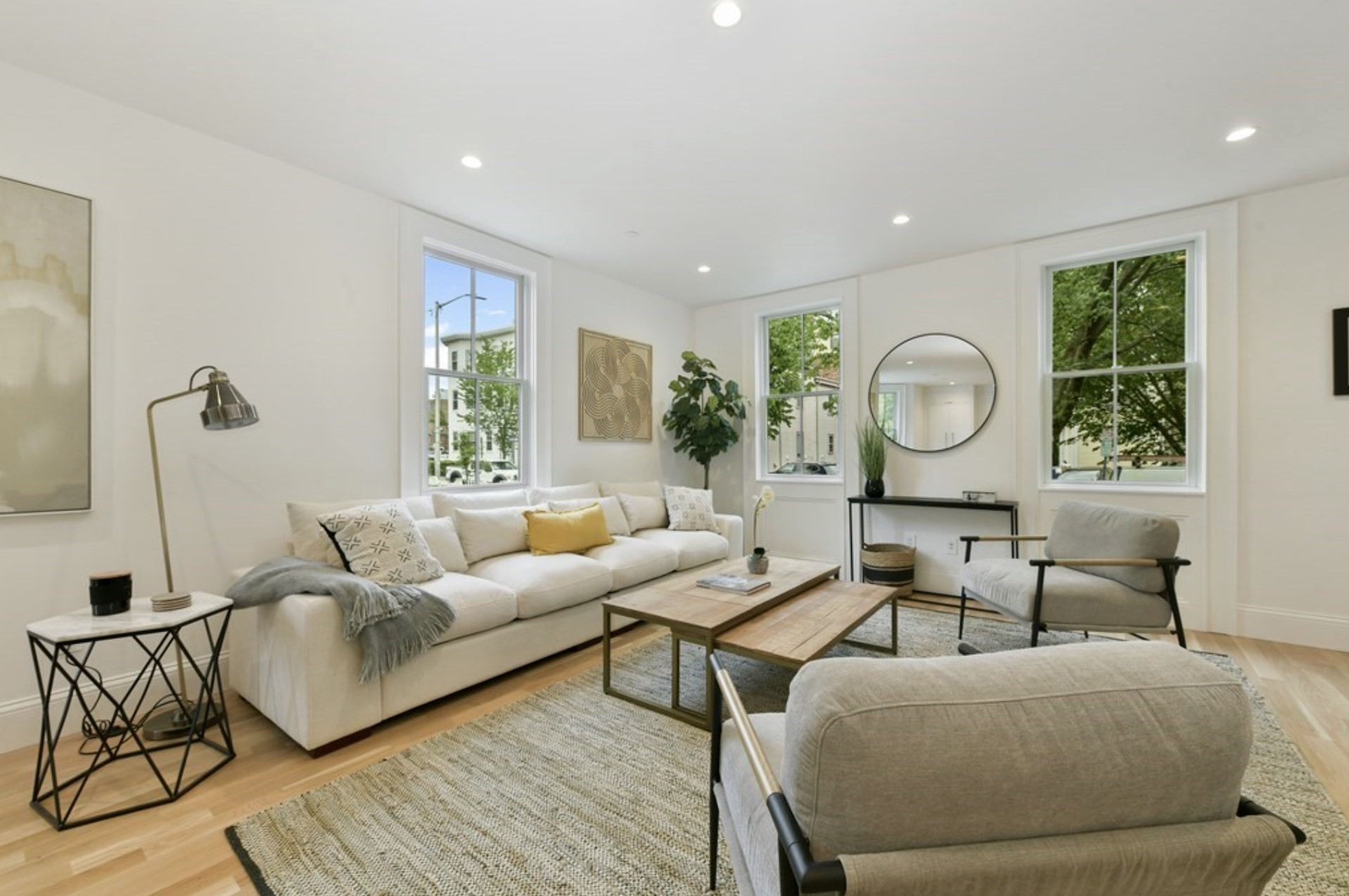 15 Pleasant St # 1