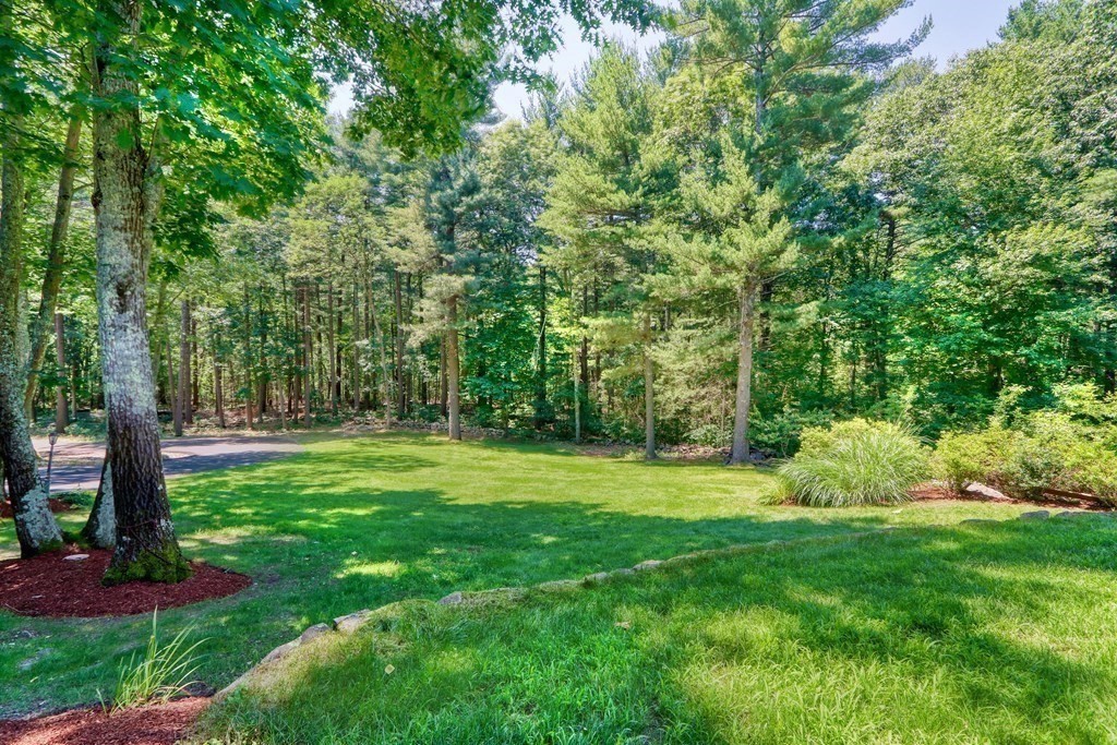 12 Pettees Pond Lane