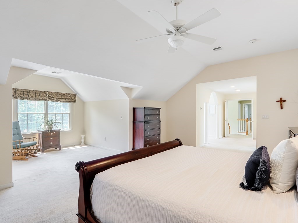 26 Pheasant Hollow Road
