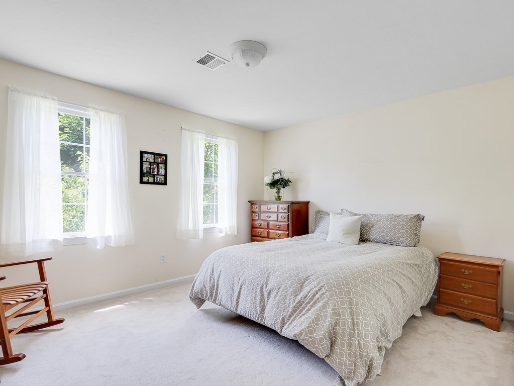 26 Pheasant Hollow Road