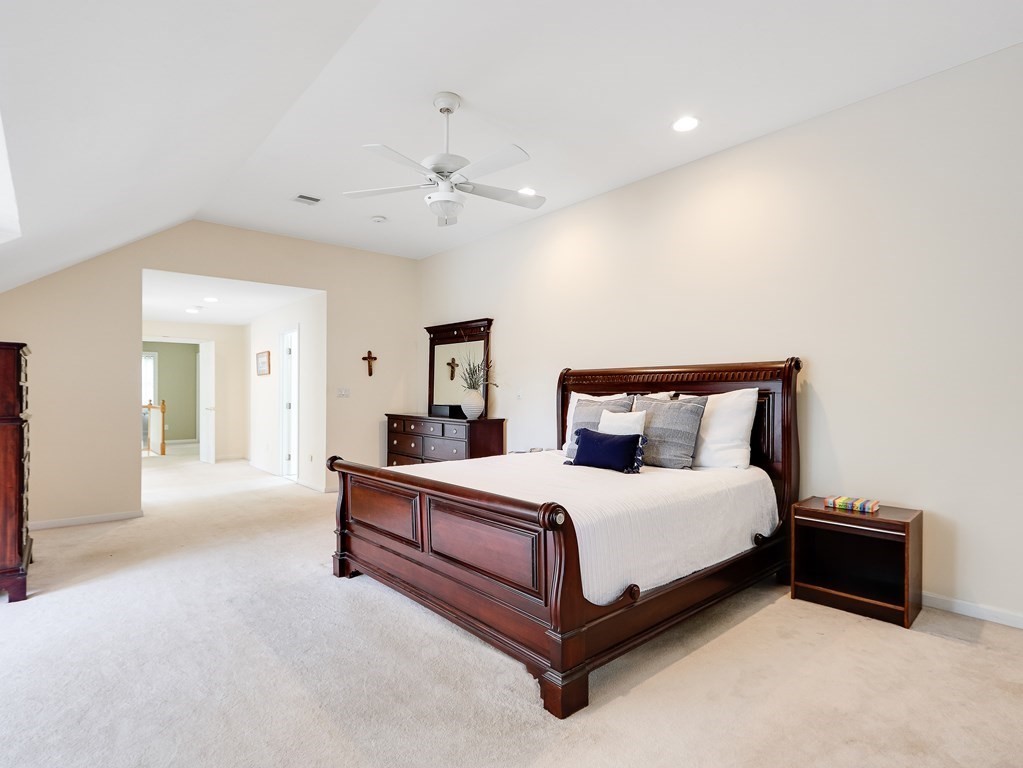 26 Pheasant Hollow Road