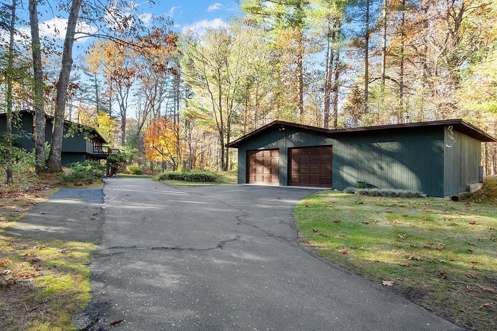 16 Stoney Gate