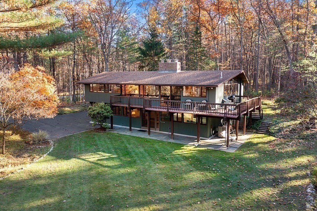 16 Stoney Gate