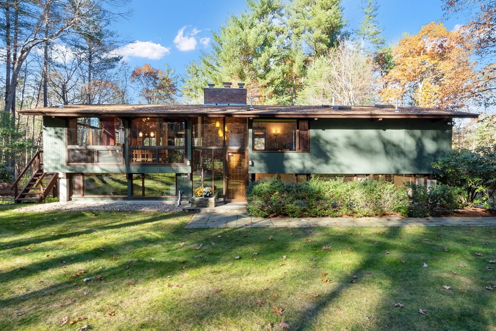 16 Stoney Gate