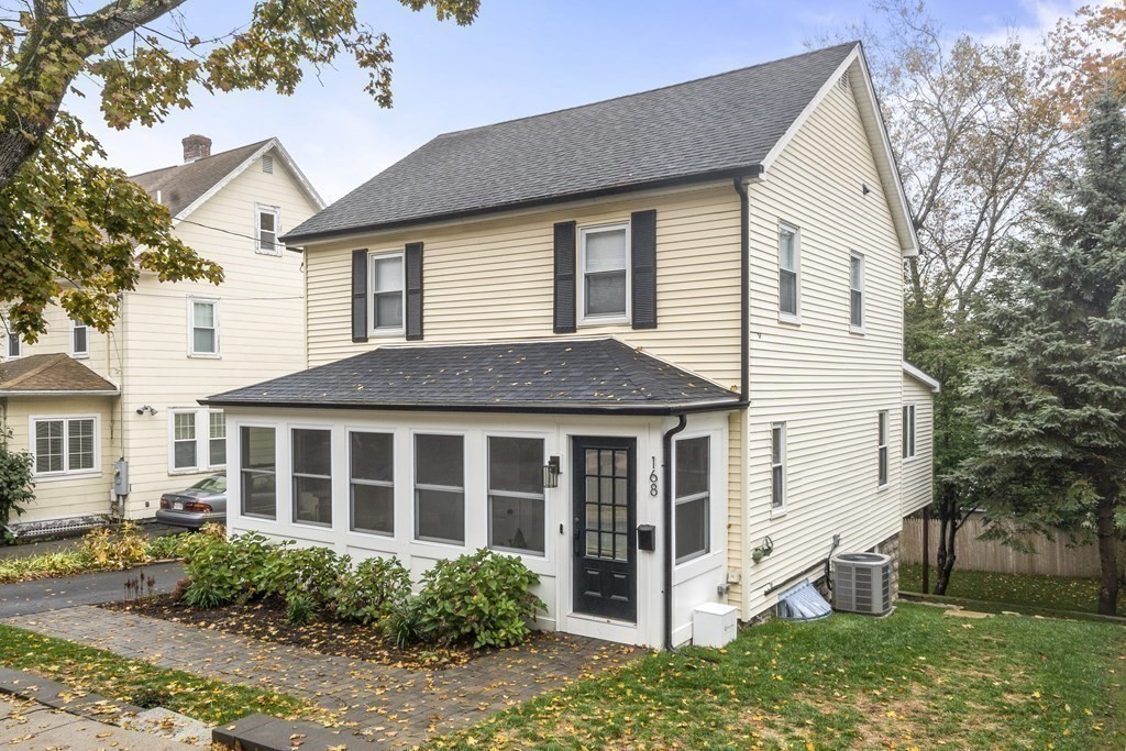 168 Mount Vernon St
