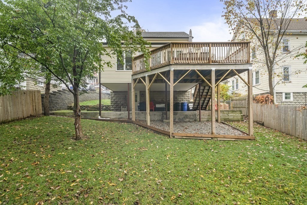 168 Mount Vernon St