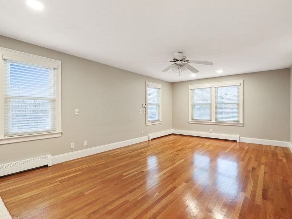 62-64 Rowe Street # A