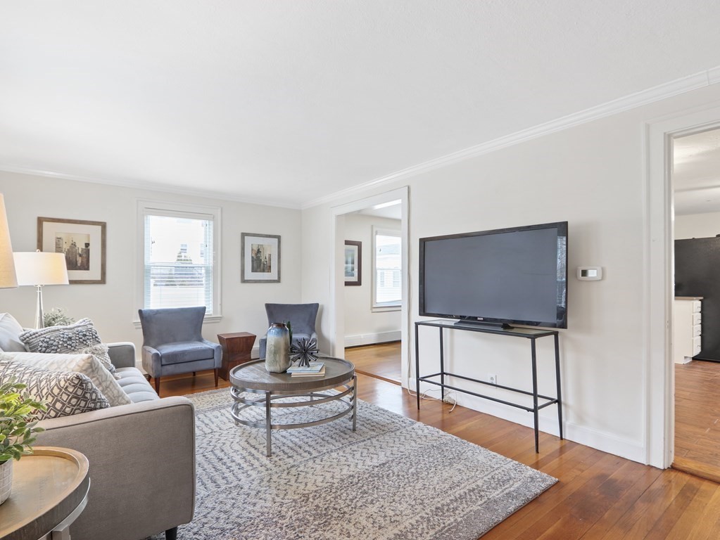62-64 Rowe Street # A
