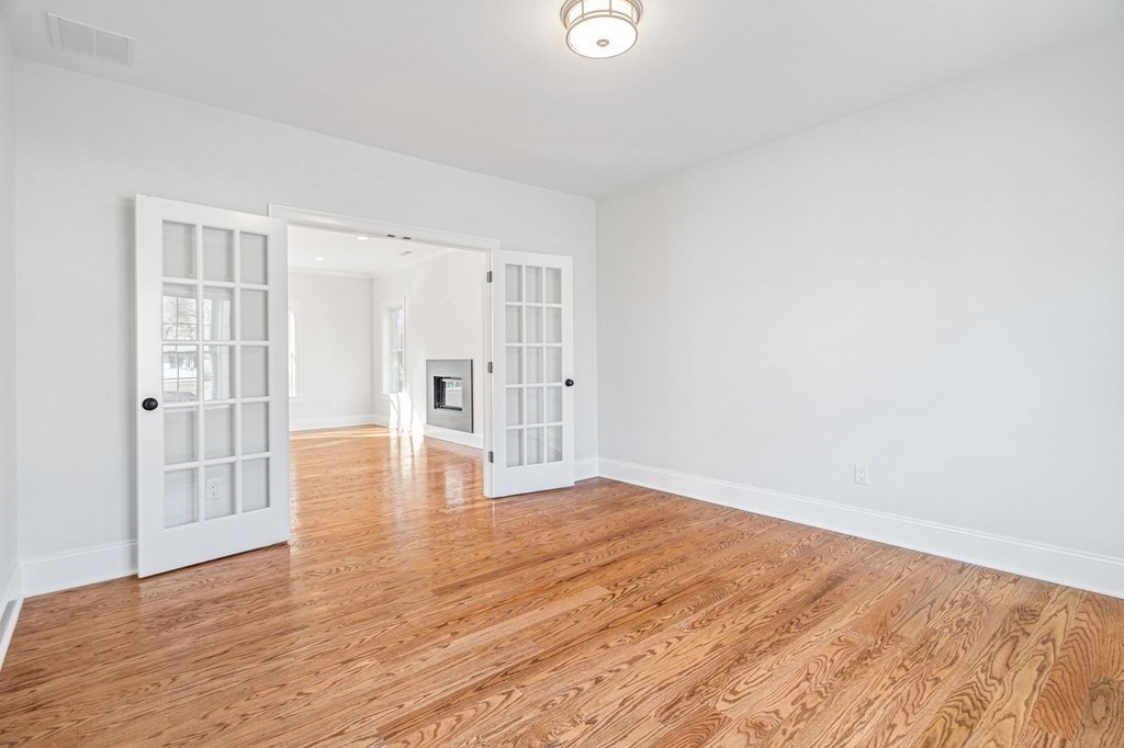 25 Brookdale Road