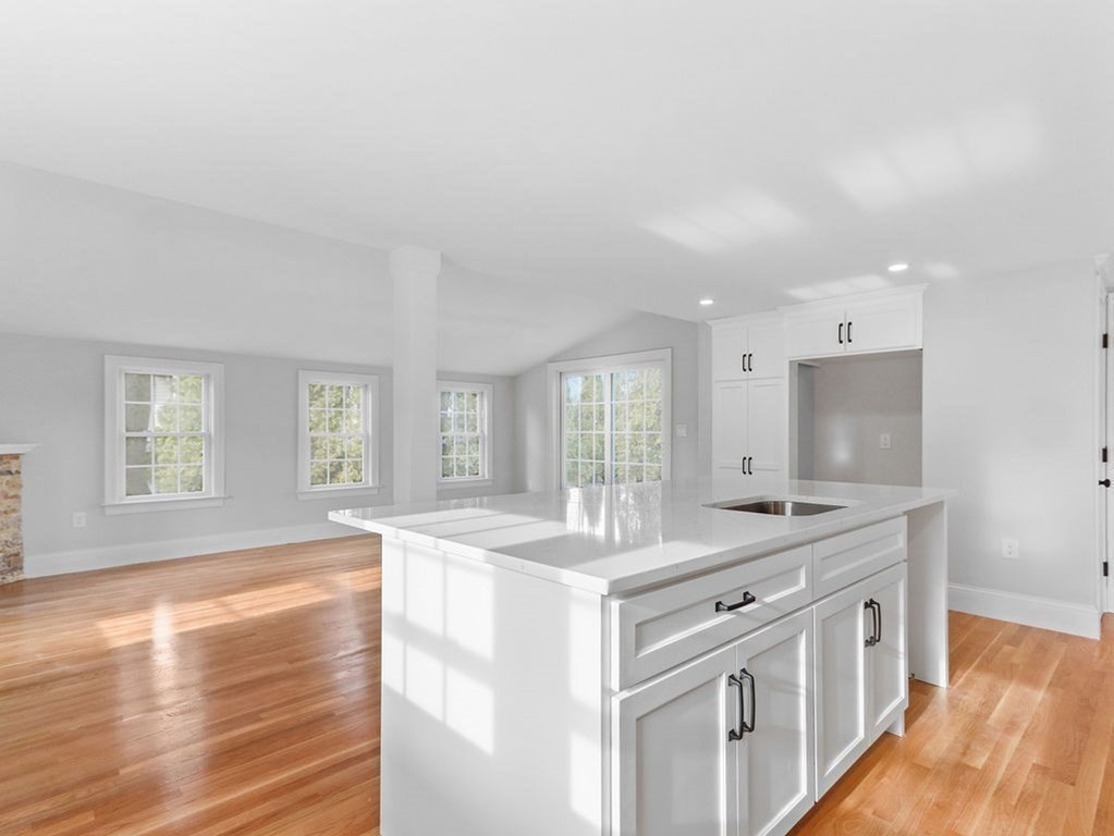 11 Cooper Road