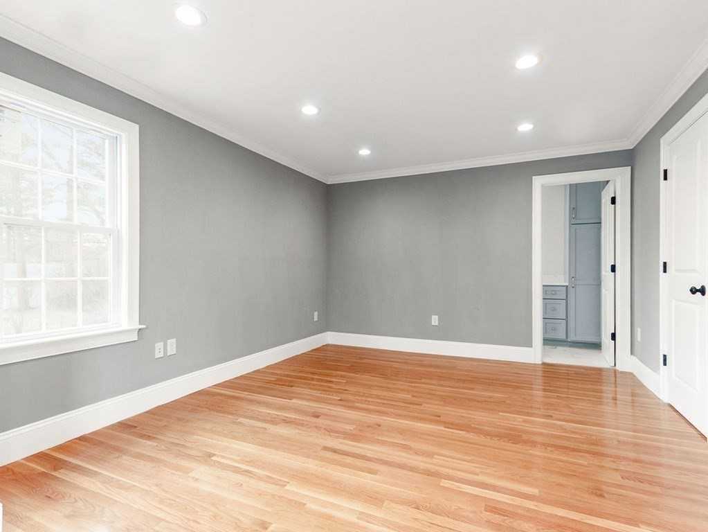 11 Cooper Road