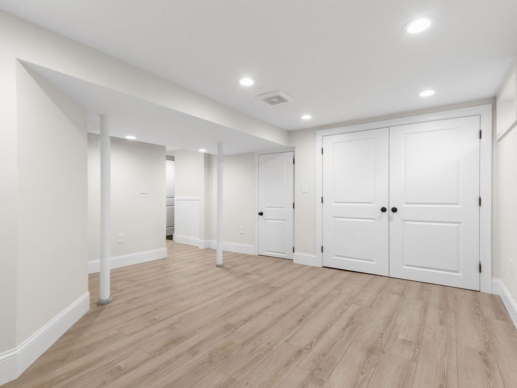11 Cooper Road