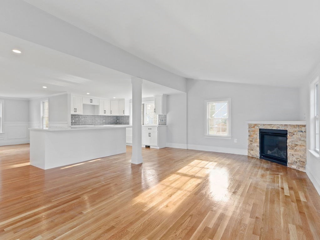 11 Cooper Road
