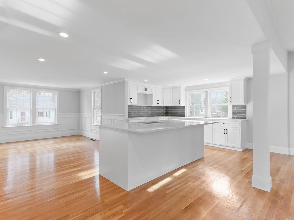 11 Cooper Road